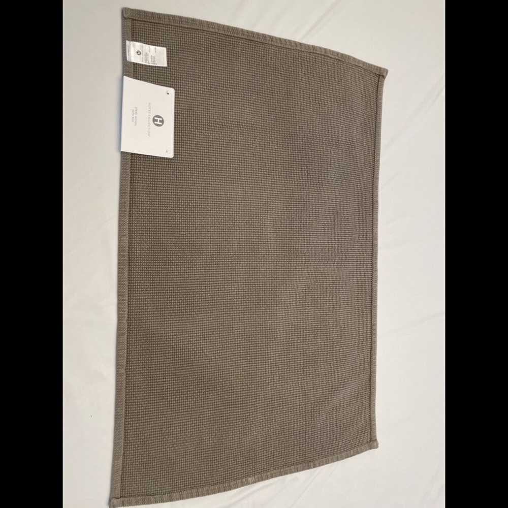 NWT Hotel Collection  [SZ 22 x 36 ] Woven Stripe Bath Mat in Pearl Grey‎ - Picture 10 of 12